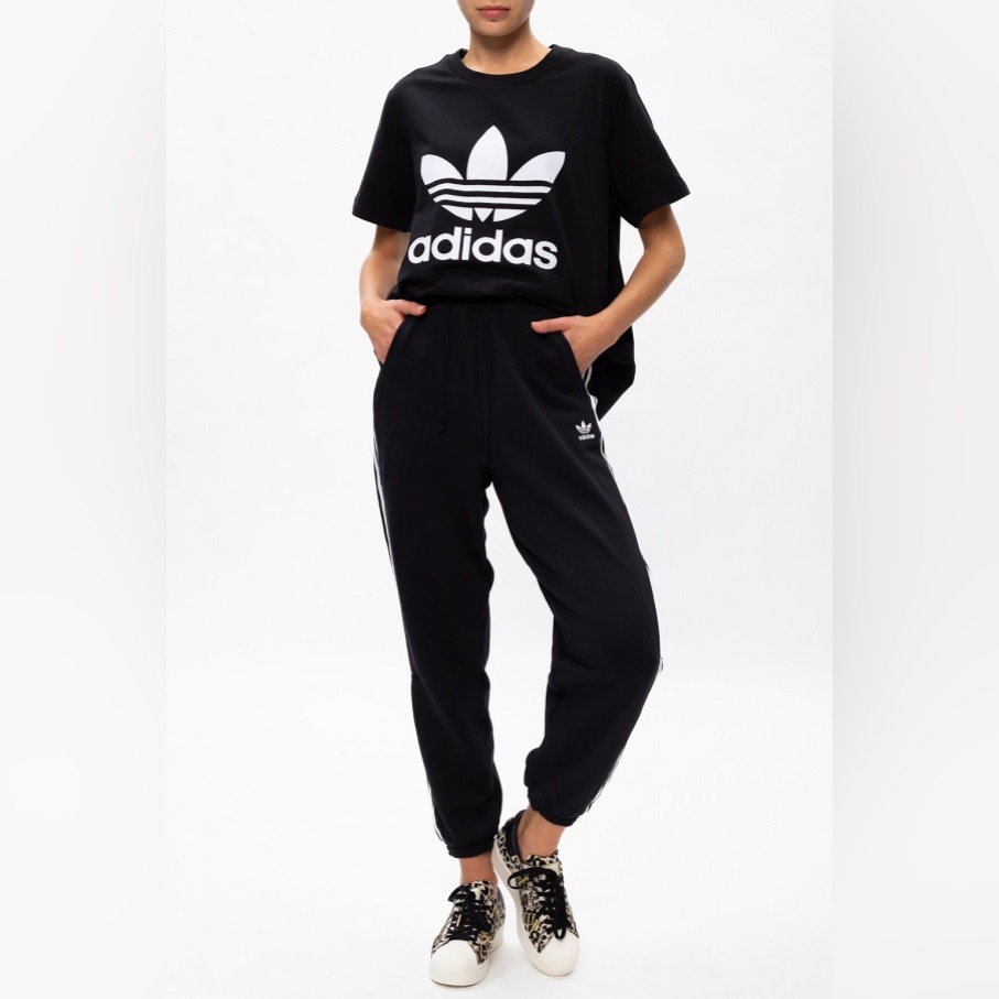 Nwt Adidas Adicolor Women's Regular Joggers